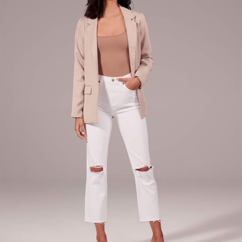 Abercrombie High Rise Ankle Straight White Jeans